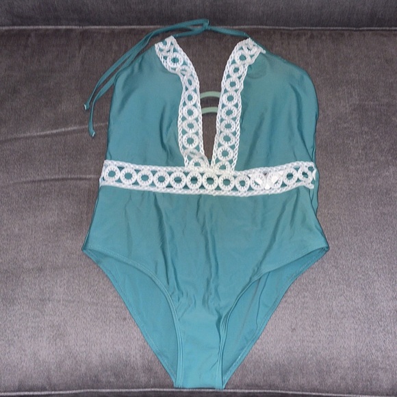 CUPSHE Other - NEW.  CUPSHE 1 piece swimsuit. Size Large